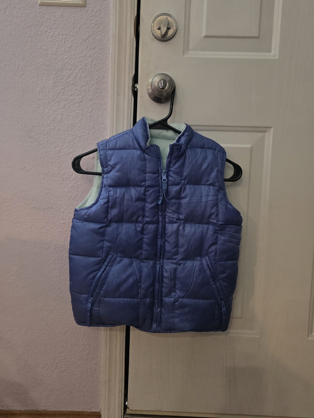 NWOT- Old Navy XS Blue Quilted Puffer Vest for Women